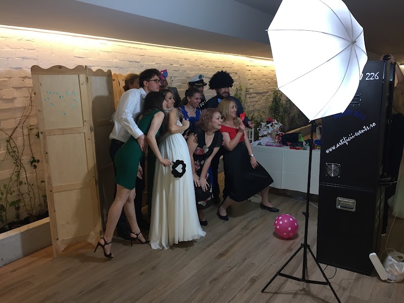 Cabina Foto Bucuresti & Platforma 360VideoBooth — fotografia 3