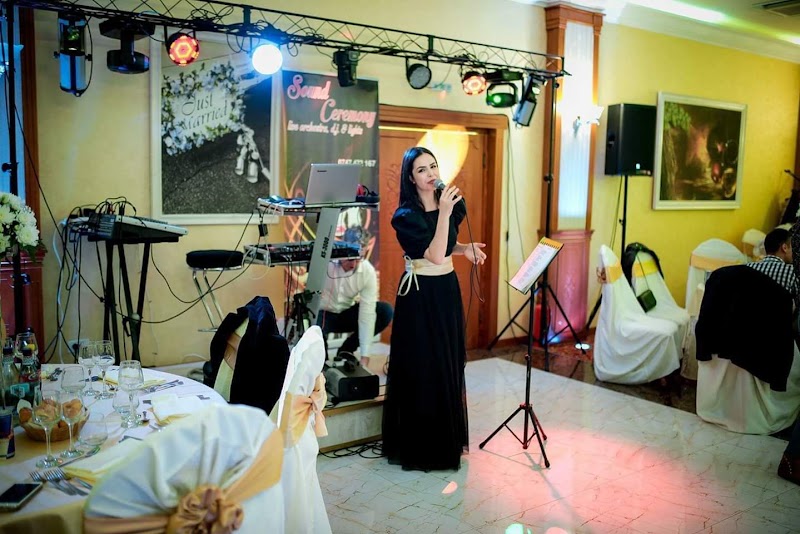Solista nunta București | Stefania Mihailescu | Prezentatoare I Solista botez — fotografia 3