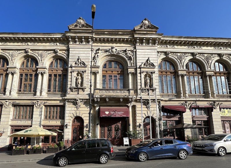 Palatul Bragadiru — fotografia 3