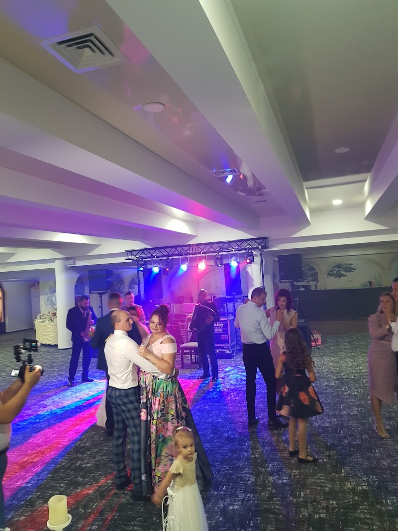 Salon AMG — fotografia 4