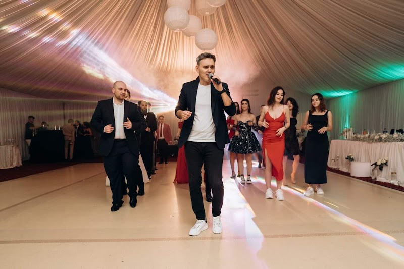Trupă nuntă București | Cezar Music Band — fotografia 4