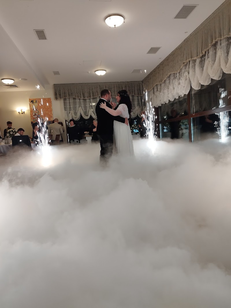 VreauNunta.ro – DJ Nuntă & Candy Bar București — fotografia 4