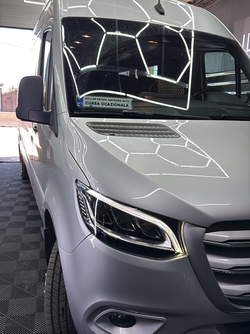 MULLER REISEN-PARTENER AUTO S.R.L. — fotografia 5