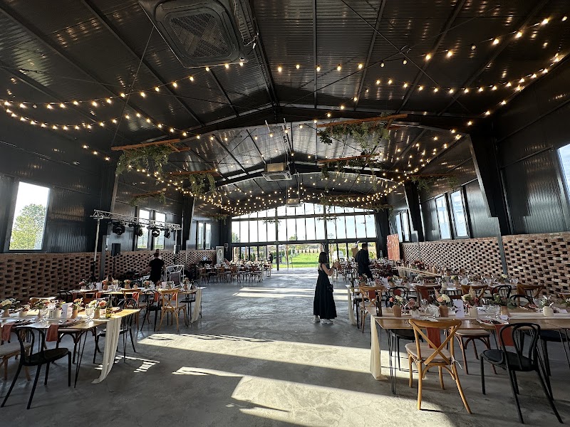 Moonlight Venue - Salon evenimente private, nunti, botezuri, petreceri - Ciolpani — fotografia 6