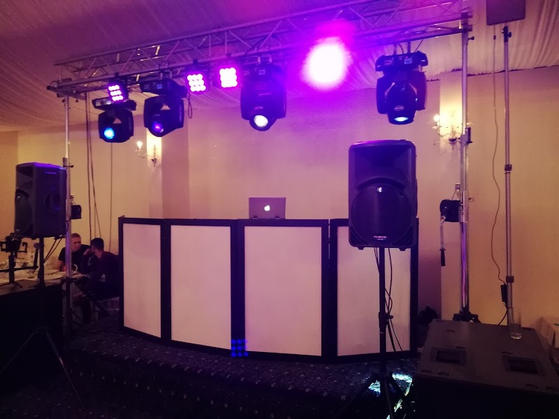 VreauNunta.ro – DJ Nuntă & Candy Bar București — fotografia 6